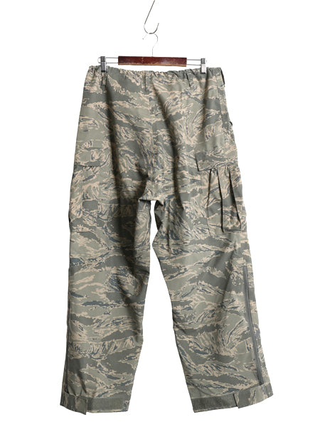 米軍実物 プロパー 社製 APECS デジタル タイガー カモ オーバー パンツ LARGE REGULAR 古着 USAF ABU ECWCS カーゴ ゴアテックス 迷彩柄