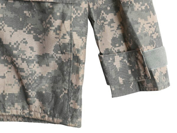 デッドストック 米軍実物 US ARMY ECWCS デジタルカモ 迷彩 ゴアテックス ジャケット SMALL SHORT 新品 09年製 軍物 ACU マンパ ミリタリー