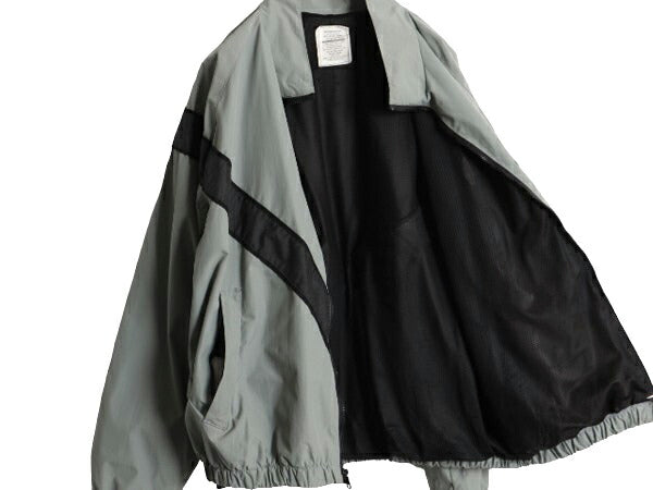 00s 04年製 米軍実物 US ARMY ナイロン トレーニング ジャケット MEDIUM REGULAR 古着 00年代 ミリタリー 軍物 PFU ジャンパー ブルゾン 灰