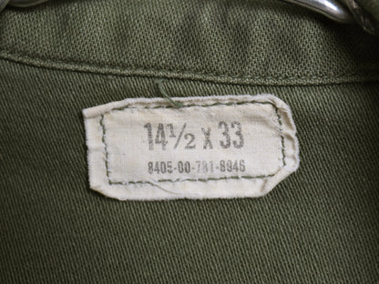 70s 米軍実物 US ARMY コットン サテン ユーティリティ シャツ S / 75年製 ヴィンテージ OG107 シャツ袖 4th 軍物 ミリタリー 長袖シャツ