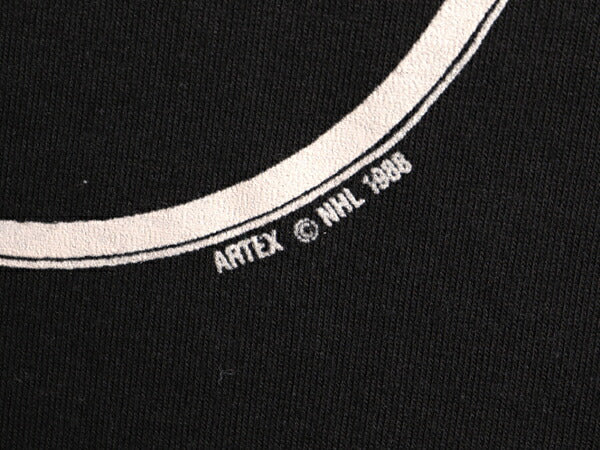 80s USA製 人気 黒 ■ NHL オフィシャル フライヤーズ プリント フットボール Tシャツ ( メンズ M ) 古着 80年代 ビンテージ 半袖Tシャツ