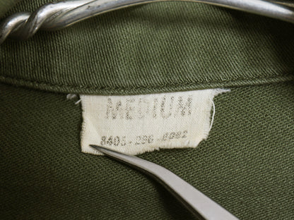60s 米軍実物 US ARMY コットン サテン ユーティリティ シャツ M ヴィンテージ 60年製 OG107 筒袖 1st 後期 ミリタリー 軍物 ワッペン付き