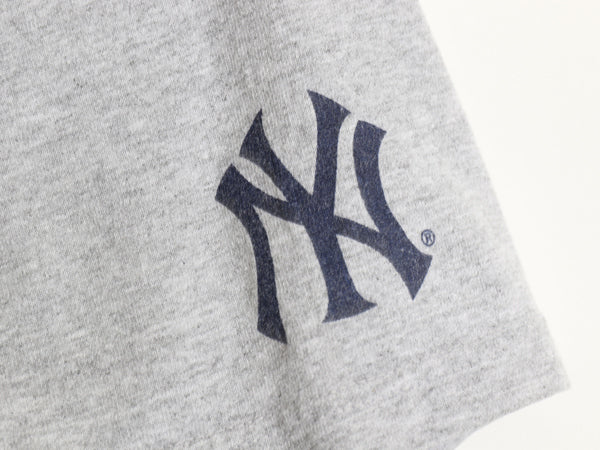 00s ナイキ ヤンキース プリント Tシャツ メンズ L / オールド MLB オフィシャル スウッシュ カットソー 大リーグ 野球 ヘビーウェイト 灰