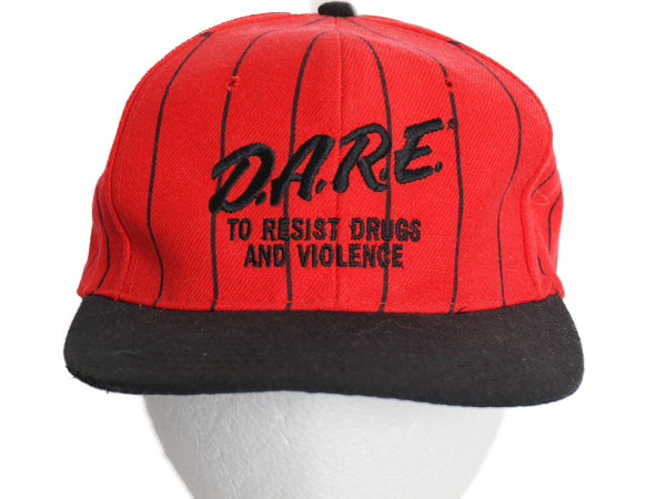 デッドストック 90s D.A.R.E 刺繍 ストライプ ベースボール キャップ フリーサイズ 帽子 トラッカー ワンポイント メッセージ 2トーン DARE