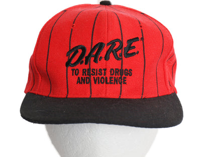 デッドストック 90s D.A.R.E 刺繍 ストライプ ベースボール キャップ フリーサイズ 帽子 トラッカー ワンポイント メッセージ 2トーン DARE