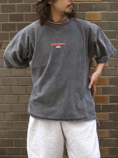 80s USA製 ☆ クイックシルバー モックネック 半袖 Tシャツ メンズ XL 古着 ヴィンテージ 旧タグ ヘビーウェイト オールド サーフ ロゴ刺繍