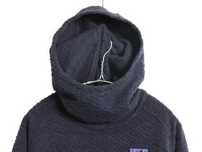 パタゴニア ダイヤモンド カプラ フーディ レディース L 古着 18年製 フリース ジャケット パーカー プルオーバー ワンポイント 廃盤 濃灰