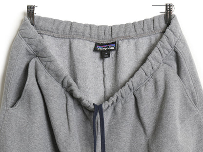 パタゴニア フィッツロイ アイコン アップライザル スウェット パンツ メンズ XL 22年製 ポケット付き ワンポイント トレーナー 裏起毛 灰