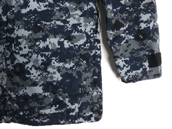 ほぼ デッドストック 米軍実物 USN ネイビー デジタルカモ TYPE1 迷彩 ゴアテックス ジャケット MEDIUM REGULAR ミリタリー 軍物 NAVY NWU 