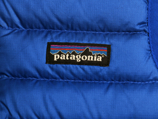 パタゴニア ダウン セーター ベスト ベスト キッズ ベビー 4歳 100cm 古着 17年製 フルジップ 600フィル アウトドア 重ね着 前開き ブルー