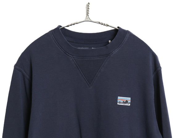 パタゴニア 前V クルーネック スウェット メンズ S 22年製 白タグ アウトドア トレーナー 長袖 Tシャツ ロンT 裏起毛なし 薄手 ゆったり 紺