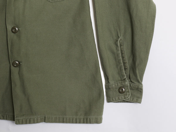 70s 米軍実物 USMC コットン サテン ユーティリティ シャツ M / 72年製 ヴィンテージ OG107 シャツ袖 4th 軍物 ミリタリー 海兵隊 オリーブ