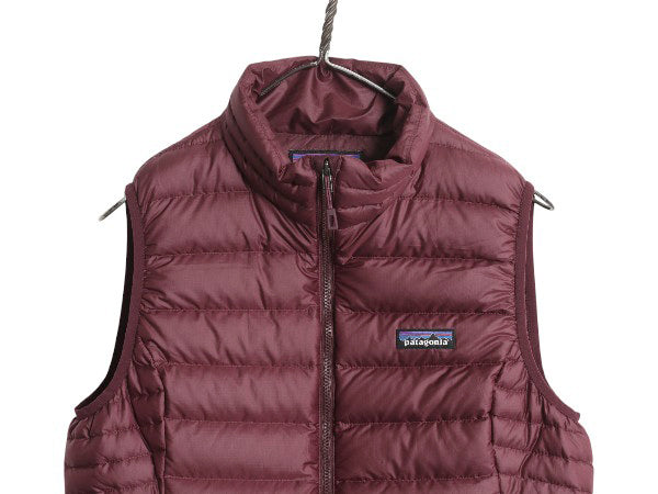 パタゴニア ダウン セーター ベスト レディース M / 18年製 フルジップ 800フィル アウトドア パッカブル 重ね着 前開き パープル シンプル