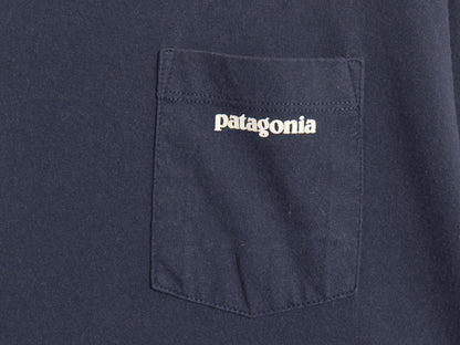 パタゴニア ポケット付き 両面 プリント 半袖 Tシャツ メンズ L / 18年製 アウトドア ポケT P6 ボックスロゴ バックプリント カットソー 紺