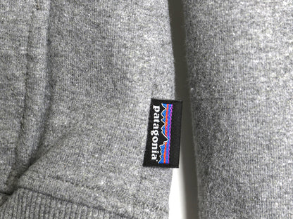 パタゴニア プリント スウェット フード パーカー メンズ М / 18年製 トレーナー ストレッチ プルオーバー ヘビーウェイト 裏起毛 グレー