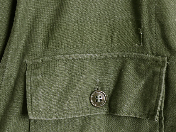 60s 米軍実物 US ARMY コットン サテン ユーティリティ シャツ L 程 ヴィンテージ 62年製 OG107 筒袖 1st 後期 ミリタリー 軍物 ワッペン