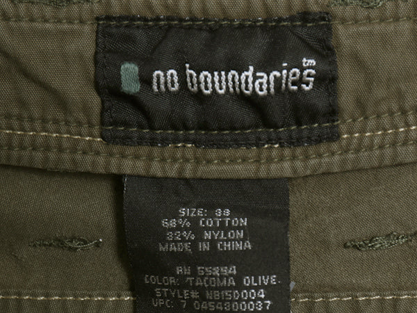 00s ☆ NO BOUNDARIES カーゴ ショーツ メンズ 38 / オールド Y2K ギミック ショートパンツ レイブ スケート ストリート テック オリーブ