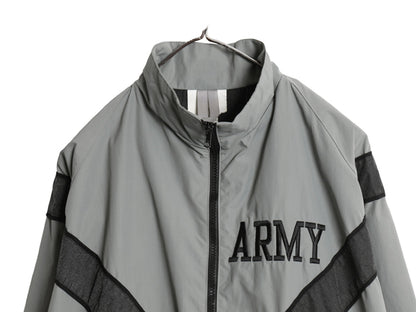 米軍実物 US ARMY ナイロン トレーニング ジャケット XL 程 ミリタリー IPFU 軍物 ジャンパー ブルゾン フルジップ 大きいサイズ ツートン