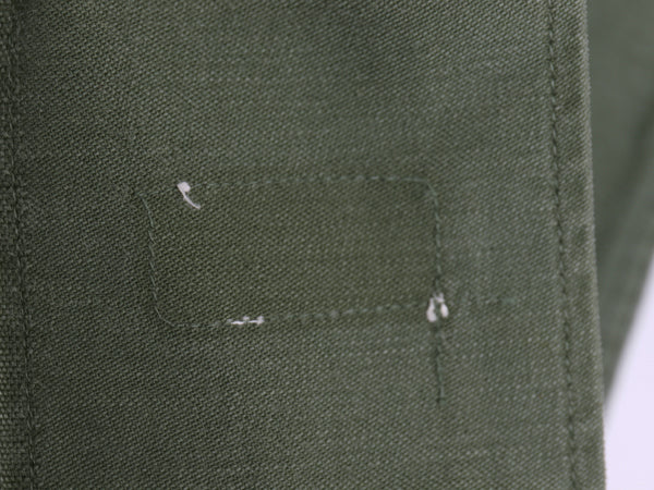 60's 米軍実物 US ARMY コットン サテン ユーティリティ シャツ S ヴィンテージ 1st 後期 筒袖 ミリタリー 軍物 OG107 ワッペン付き カーキ