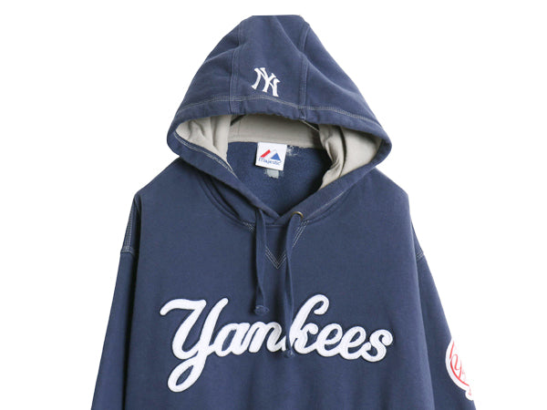 ヤンキース スウェット フード パーカー メンズ XL 程 MLB オフィシャル マジェスティック 裏起毛 前V プルオーバー 大リーグ 大きいサイズ