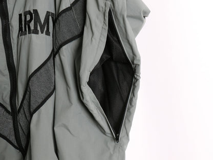 90s 米軍実物 US ARMY ナイロン トレーニング ジャケット MEDIUM REGULAR 古着 99年製 オールド ミリタリー IPFU 軍物 ブルゾン ジャンパー