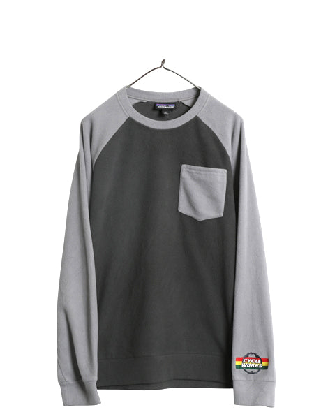  US企画 パタゴニア マイクロD クルー メンズ M 古着 16年製 フリース トップス 長袖Tシャツ ロンT ポケット付き ツートン ラグラン 企業物