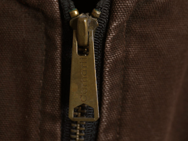 US企画 USA製 カーハート 中綿 ダック ベスト メンズ XL / 古着 フルジップ ナイロン キルティング ライナー 重ね着 前開き 廃盤 ワーク 茶