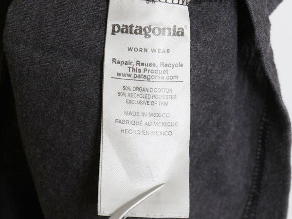 パタゴニア プリント 長袖 Tシャツ メンズ M 17年製 古着 アウトドア ロンT ロングスリーブ フィッツロイ バイソン イラスト グラフィック