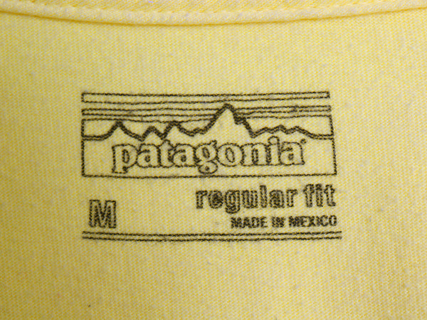 パタゴニア 両面 プリント 半袖 Tシャツ メンズ M 17年製 アウトドア P6 ボックスロゴ オーガニック コットン カットソー クルーネック 黄