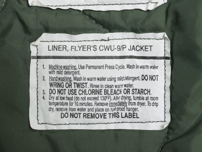 90s ★ 米軍実物 USAF CWU 9/P 中綿 キルティング ライナー ジャケット MEDIUM / 98年製 古着 ミリタリー エアフォース ナイロン フライト