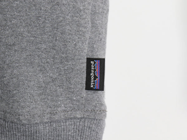 パタゴニア スモール フライング フィッシュ 刺繍 スウェット メンズ XXL / 18年製 クルーネック 裏起毛 トレーナー 大きいサイズ グレー
