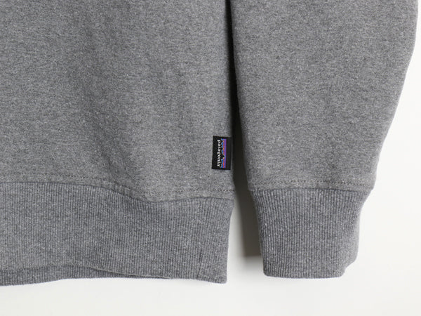 パタゴニア スモール フライング フィッシュ 刺繍 スウェット メンズ XXL / 18年製 クルーネック 裏起毛 トレーナー 大きいサイズ グレー