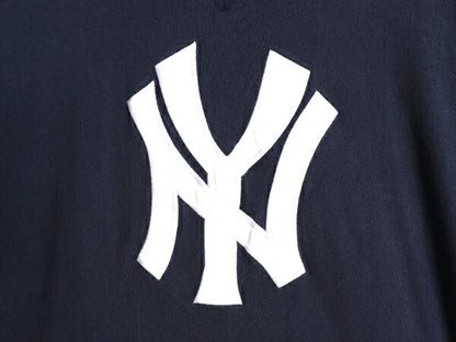 ナイキ ヤンキース ロゴ パッチ 刺繍 半袖 Tシャツ メンズ XL / MLB オフィシャル 大リーグ 野球 スウッシュ 前V 紺 大きいサイズ シンプル