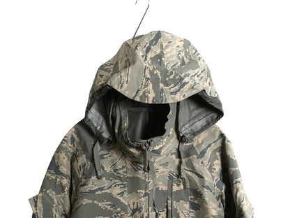 ほぼ デッドストック 米軍実物 APECS デジタル タイガーカモ 迷彩 ゴアテックス ジャケット MEDIUM REGULAR / ミリタリー USAF ABU ECWCS