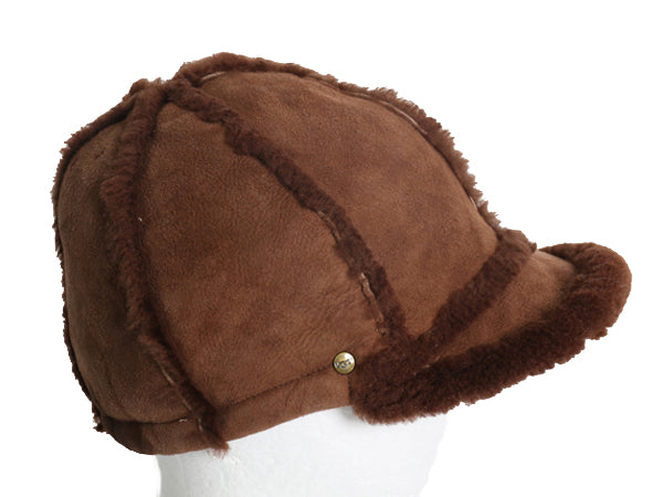UGG シープスキン キャップ レディース S / 本革 レザー ムートン 帽子 ワンポイント シンプル 防寒 ボア 深め ハット もこもこ ブラウン
