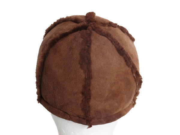 UGG シープスキン キャップ レディース S / 本革 レザー ムートン 帽子 ワンポイント シンプル 防寒 ボア 深め ハット もこもこ ブラウン