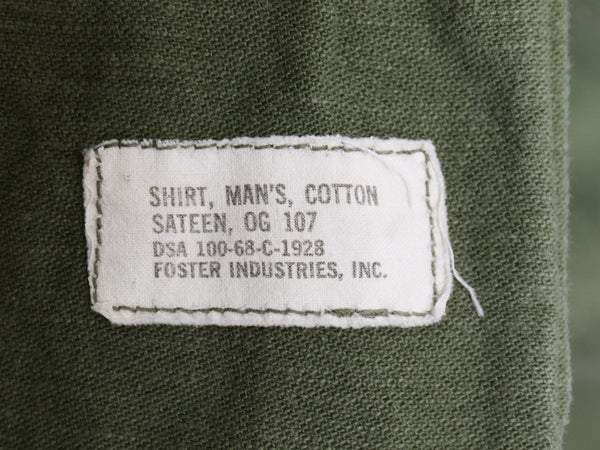 60s 米軍実物 US ARMY コットン サテン ユーティリティ シャツ M / ヴィンテージ 68年製 OG107 シャツ袖 2nd ミリタリー 軍物 ワッペン付き