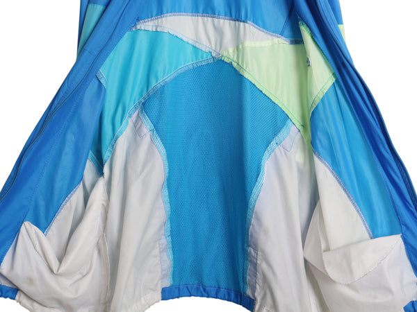 90s ナイキ フルジップ ナイロン トラック ジャケット レディース L メンズ M 銀タグ オールド ウインドブレーカー フルジップ 収納 フード