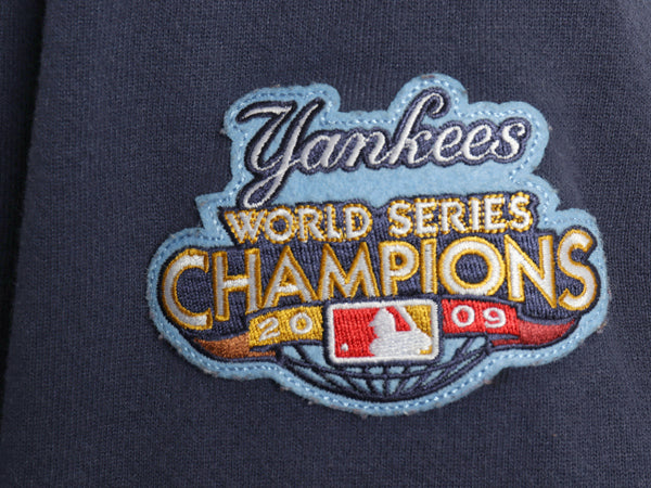 ヤンキース スウェット フード パーカー メンズ M 古着 MLB マジェスティック トレーナー プルオーバー 裏起毛 ロゴ 刺繍 大リーグ 限定 紺