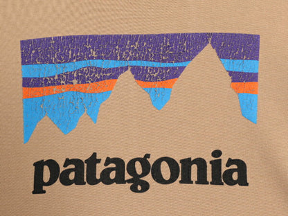 17年製 パタゴニア プリント 長袖 Tシャツ メンズ М / Patagonia アウトドア ロンT グラフィック ステッカー ロゴ オーガニック コットン