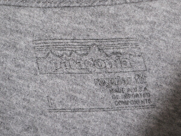 17年製 USA製 パタゴニア プリント 半袖 Tシャツ レディース L 古着 Patagonia アウトドア オーガニックコットン パステル フィッツロイ 灰
