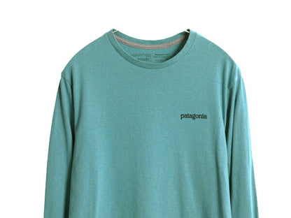 パタゴニア 両面 プリント 長袖 Tシャツ メンズ XS 古着 アウトドア ロンT ロゴT ロングスリーブ グラフィック イラスト アート カットソー