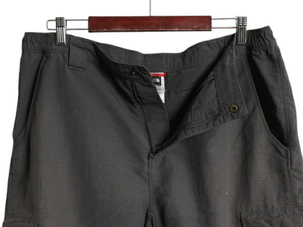ノースフェイス ナイロン カーゴ ショートパンツ メンズ L / 古着 アウトドア ショーツ 短パン ハーフパンツ ワンポイント シンプル グレー