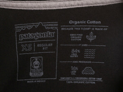 21年製 パタゴニア 両面 プリント 半袖 Tシャツ メンズ XS / 古着 Patagonia アウトドア フィッツロイ P-6 バックプリント ボックスロゴ 黒