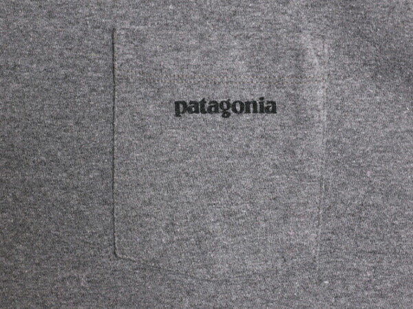 19年製 パタゴニア ポケット付き 両面 プリント 半袖 Tシャツ メンズ L / Patagonia アウトドア ポケT P6 ボックスロゴ バックプリント 灰