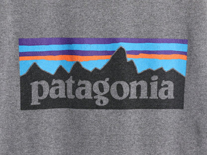 19年製 パタゴニア ポケット付き 両面 プリント 半袖 Tシャツ メンズ L / Patagonia アウトドア ポケT P6 ボックスロゴ バックプリント 灰
