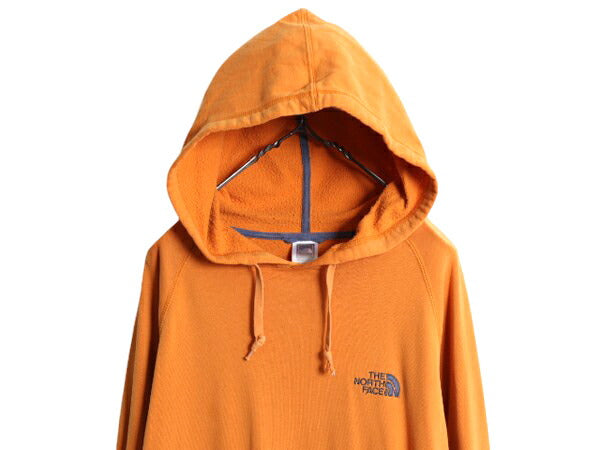 ノースフェイス スウェット フード パーカー メンズ S 古着 The North Face プルオーバー トレーナー スエット 裏起毛 ロゴ 刺繍 オレンジ