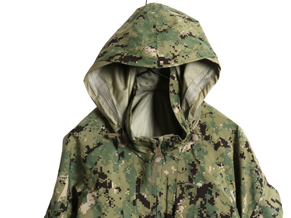 デッドストック 米軍実物 USN ネイビー ゴアテックス ジャケット MEDIUM SHORT 17年製 マンパ AOR2 ECWCS デジタル ウッドランドカモ 迷彩 