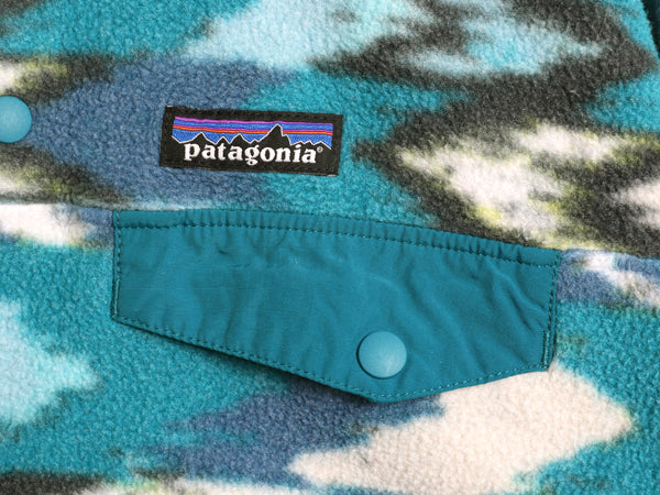 パタゴニア 総柄 ライトウェイト シンチラ スナップT レディース M 古着 17年製 フリース プルオーバー ジャケット ブルゾン マルチカラー