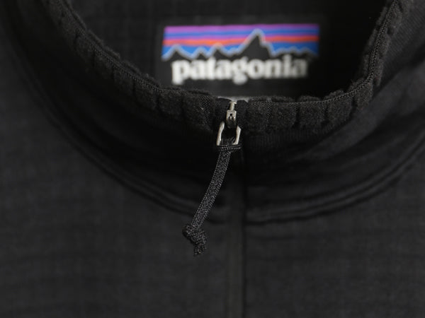  パタゴニア R1 プルオーバー メンズ L 古着 19年製 アウトドア レギュレーター ストレッチ 裏 フリース ハーフジップ ロンT ハイネック 黒